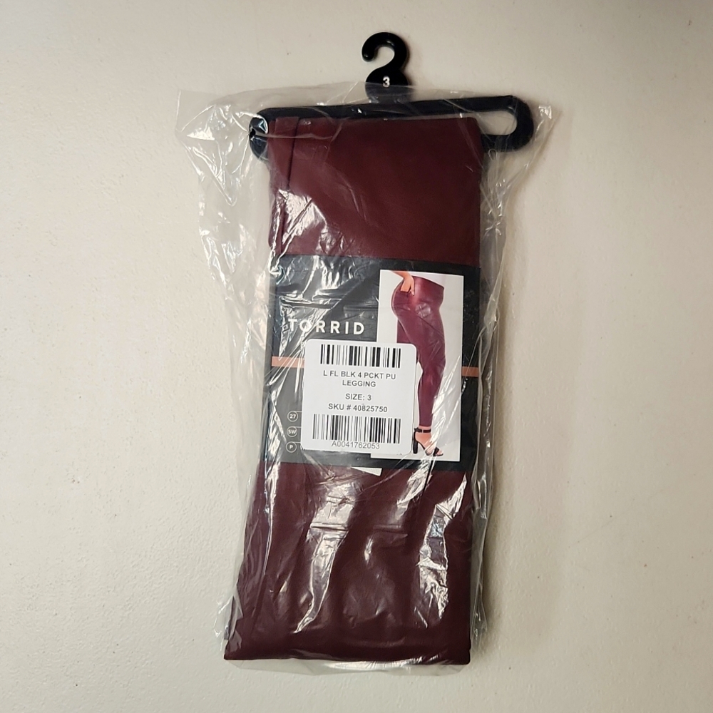 ❤️NWT TORRID LEGGING - FAUX VEGAN LEATHER - POCKETS MERLOT PLUS SIZE - Picture 7 of 13